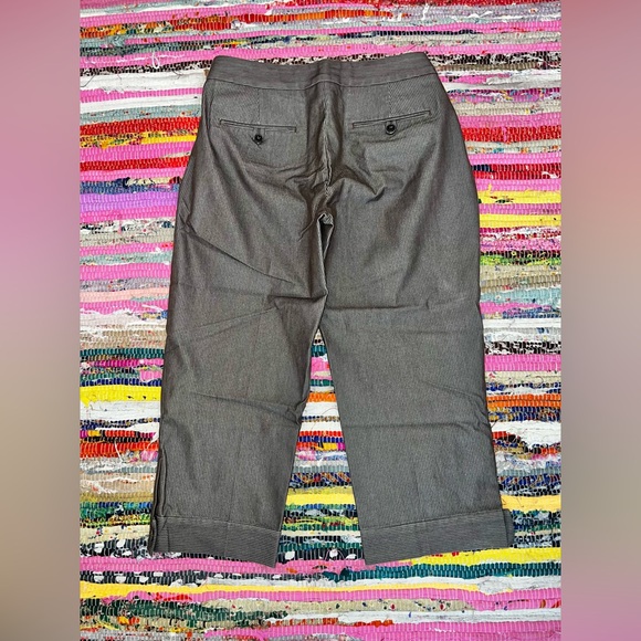 Capris | Express—“Editor” - Picture 2 of 4